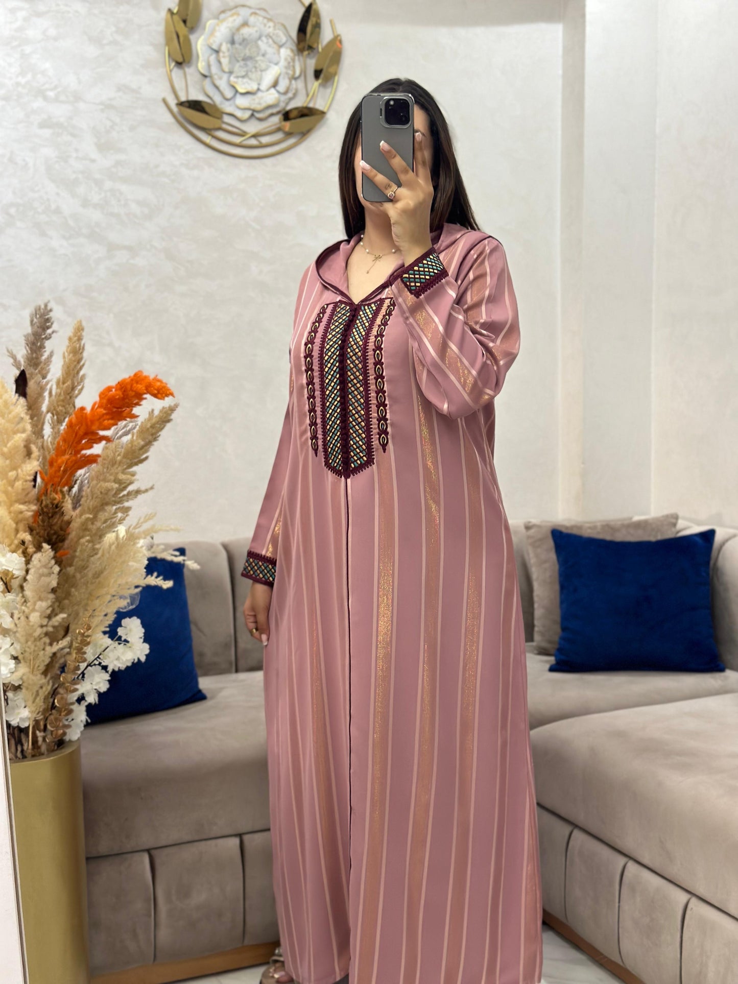 Caftan  (كفطان  بطرزة)